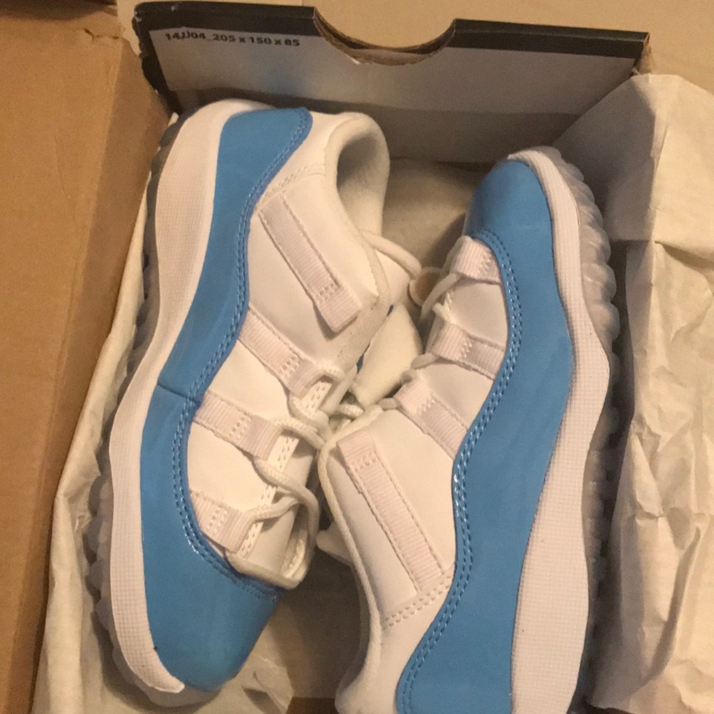Jordan 11 retro low BT
